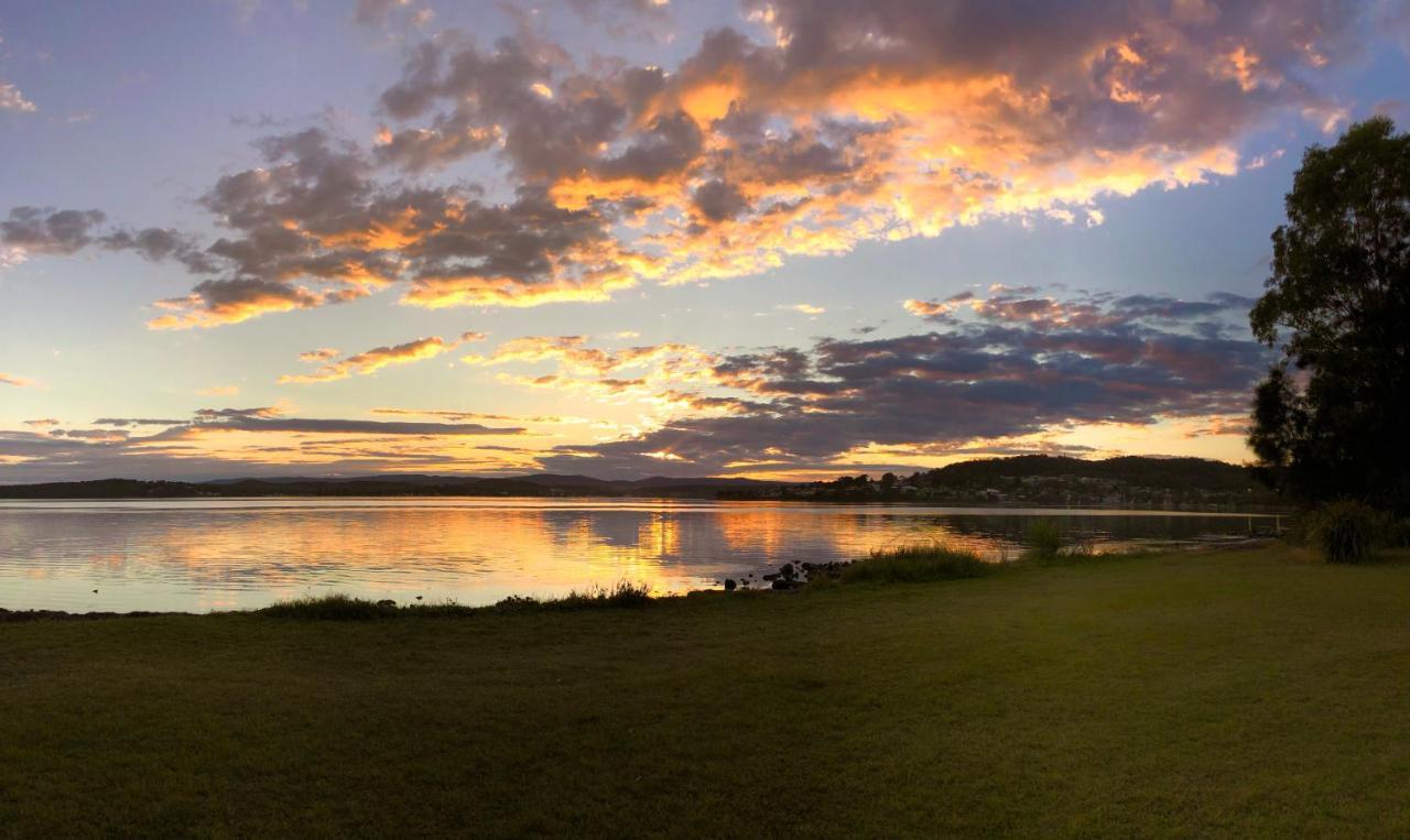 The Esplanade Motel Warners Bay Dış mekan fotoğraf