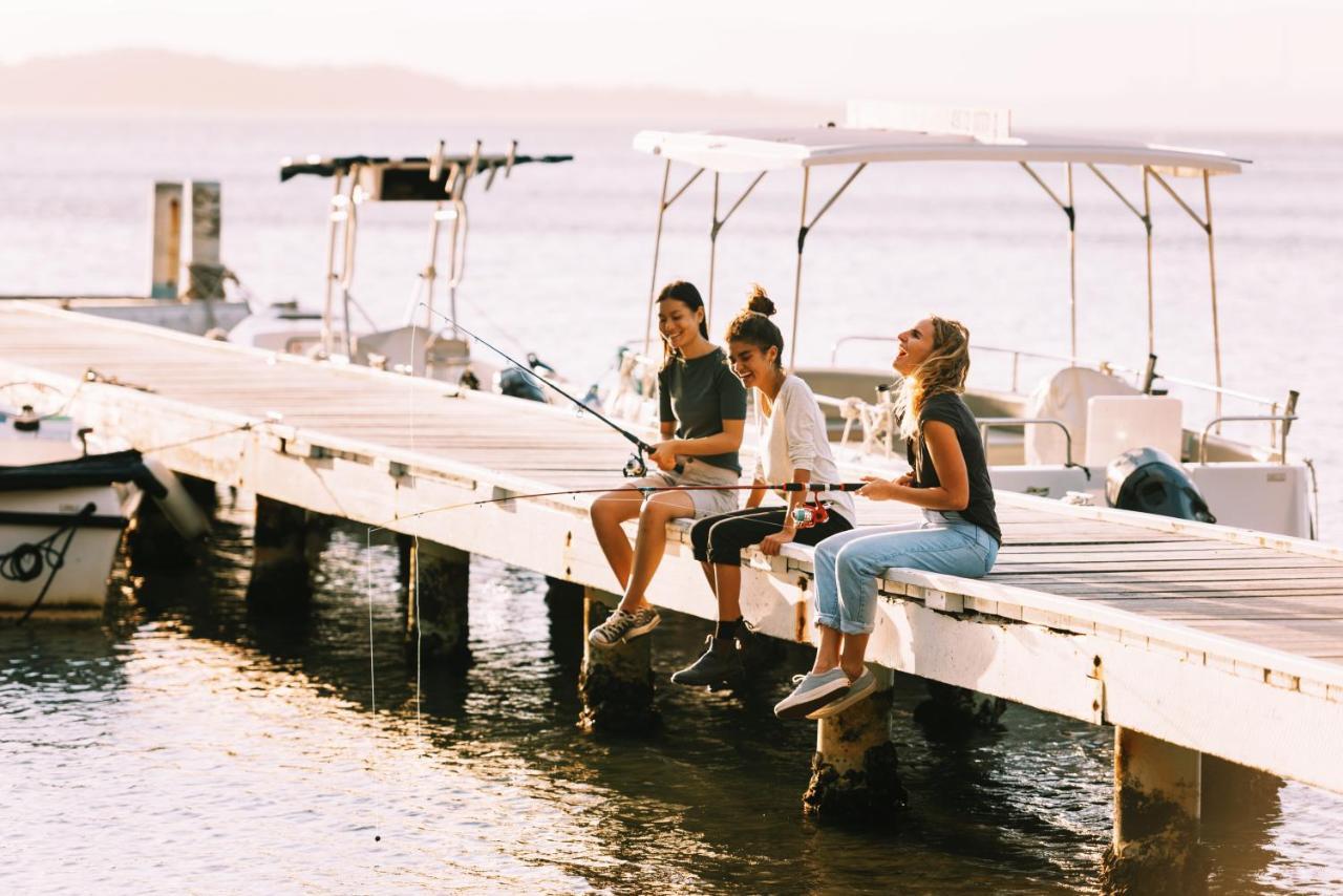 The Esplanade Motel Warners Bay Dış mekan fotoğraf