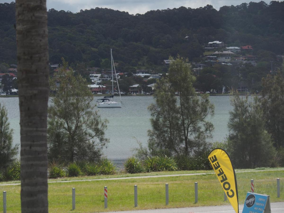The Esplanade Motel Warners Bay Dış mekan fotoğraf