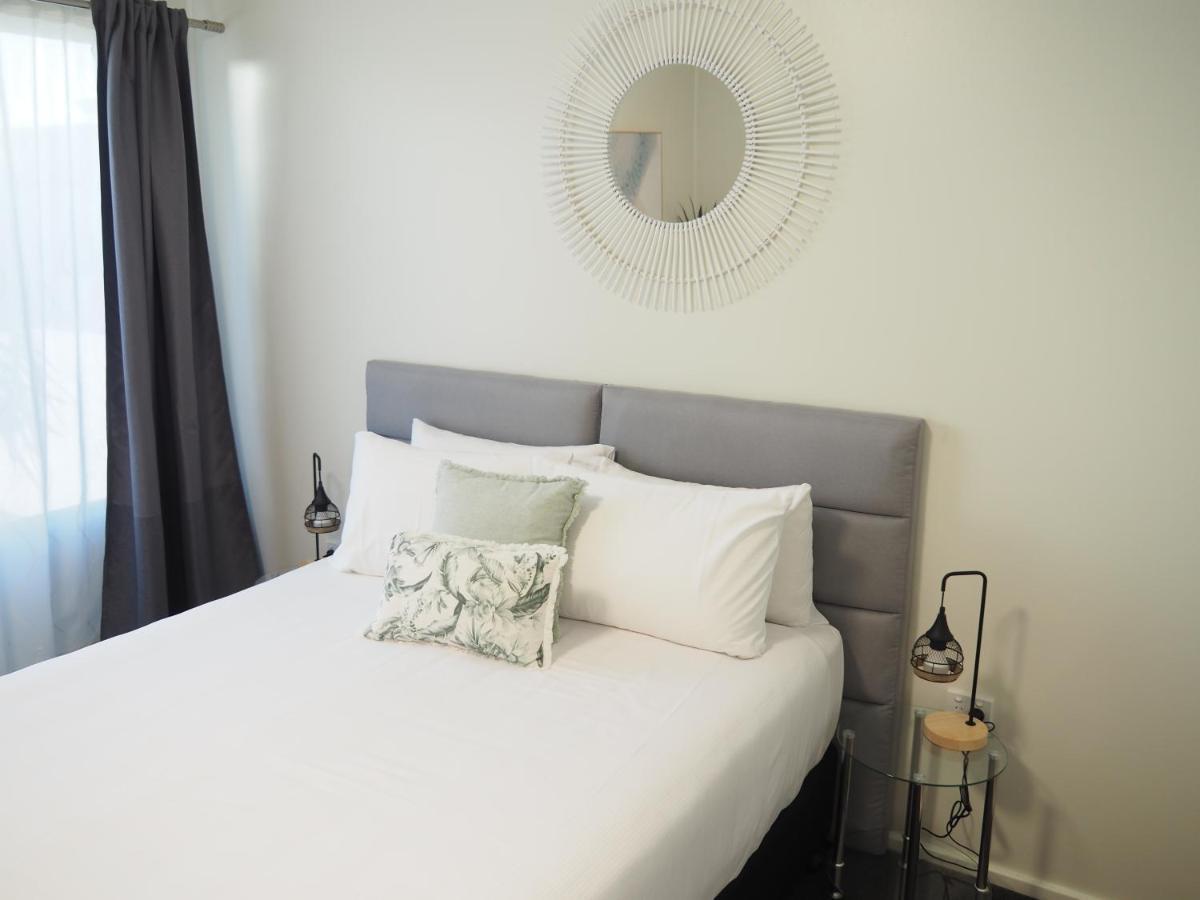 The Esplanade Motel Warners Bay Dış mekan fotoğraf