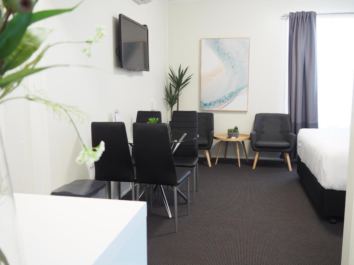The Esplanade Motel Warners Bay Dış mekan fotoğraf