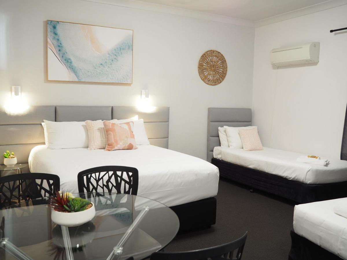 The Esplanade Motel Warners Bay Dış mekan fotoğraf